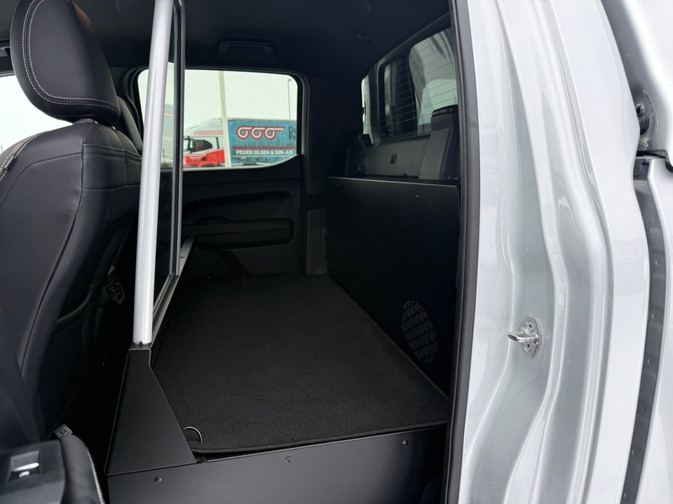 VW Amarok 3,0 TDi 240 Aventura aut. 4Motion 4d