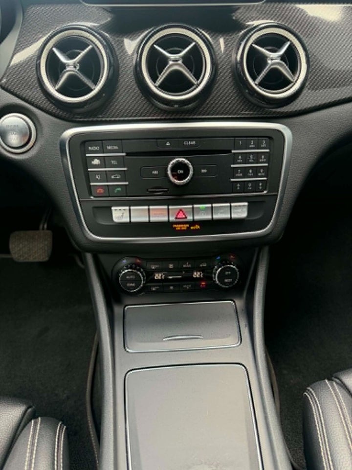 Mercedes CLA200 1,6 AMG Line Shooting Brake aut. 5d