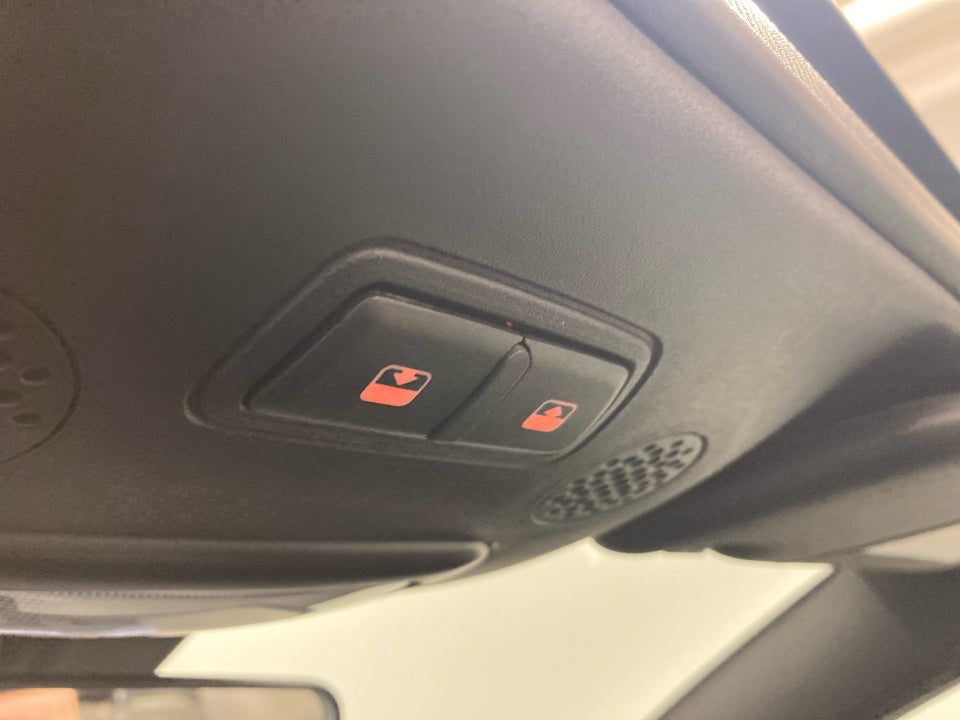 Fiat 500C 1,0 Hybrid Dolcevita 2d