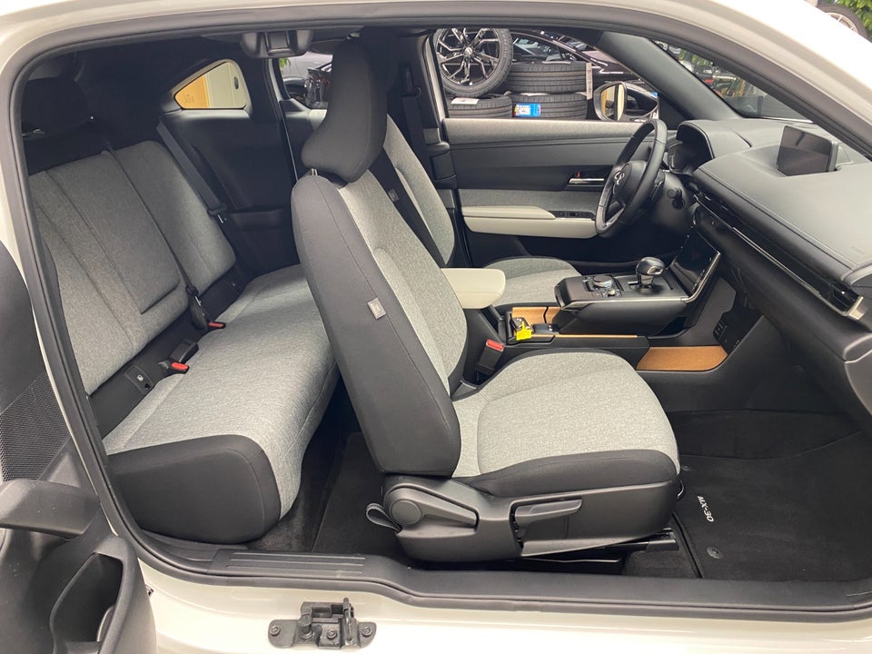 Mazda MX-30 e-SkyActive Exclusive-Line 5d