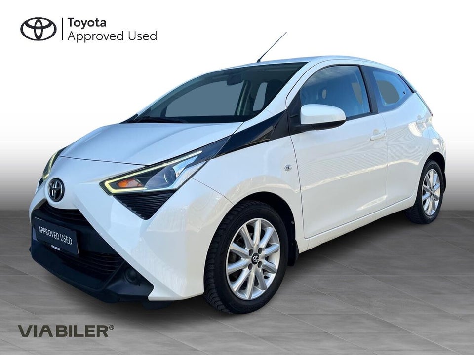Toyota Aygo 1,0 VVT-i x-plore 5d