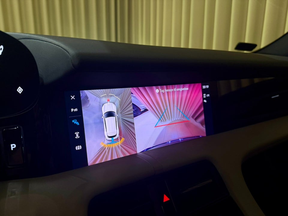 Porsche Taycan Sport Turismo 5d