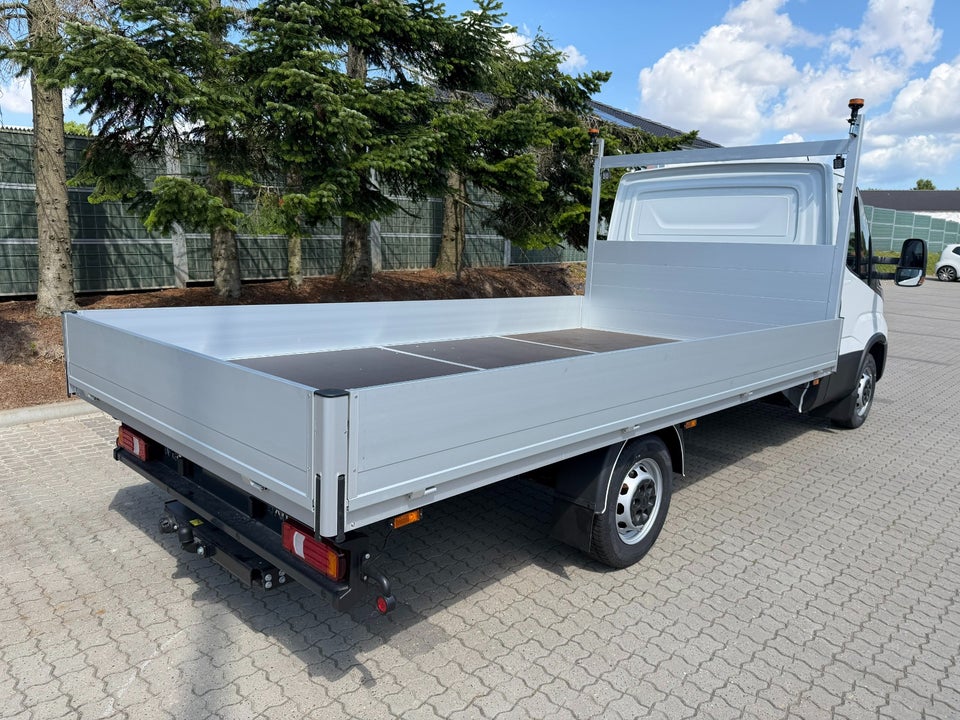 Iveco Daily 2,3 35S16 4100mm Lad AG8 2d