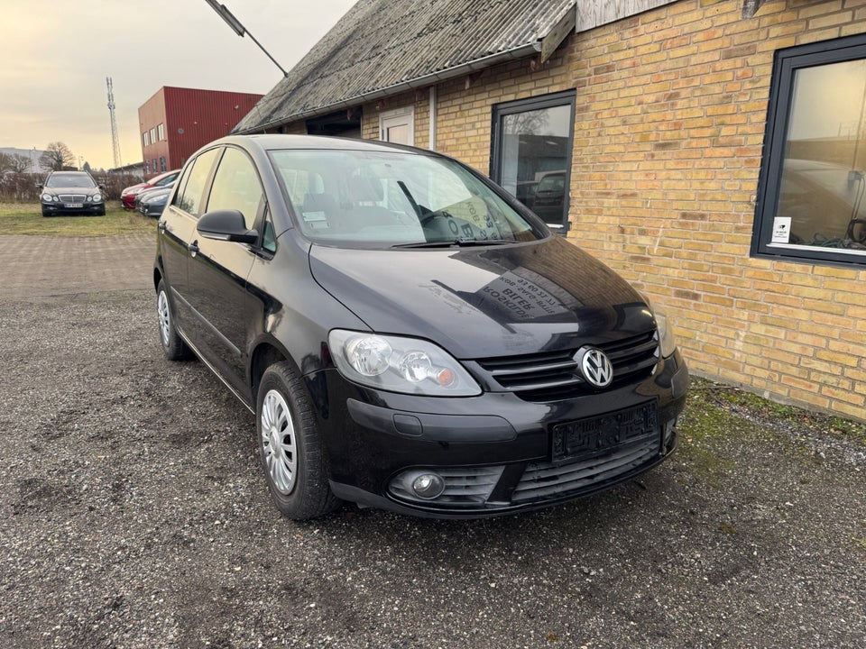 VW Golf Plus 1,6 Trendline 5d