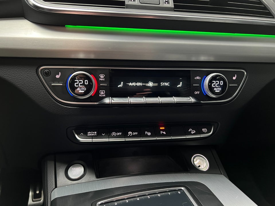 Audi Q5 2,0 TDi 190 S-line Sport quattro S-tr. 5d