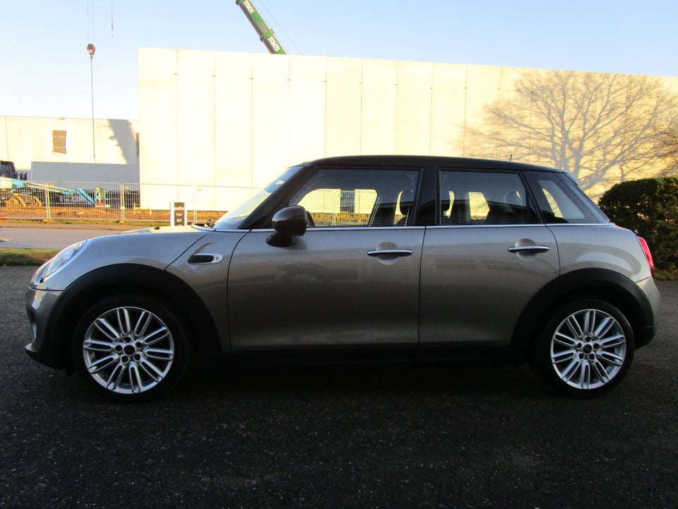 MINI Cooper 1,5 Essential aut. 5d