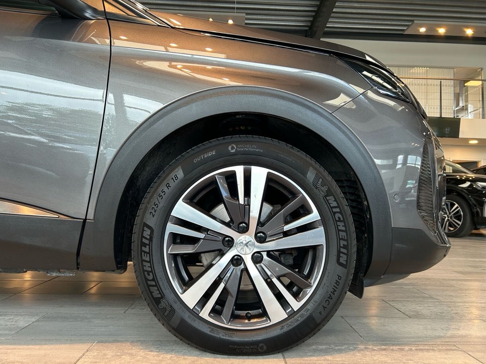 Peugeot 3008 1,5 BlueHDi First Selection EAT8 5d