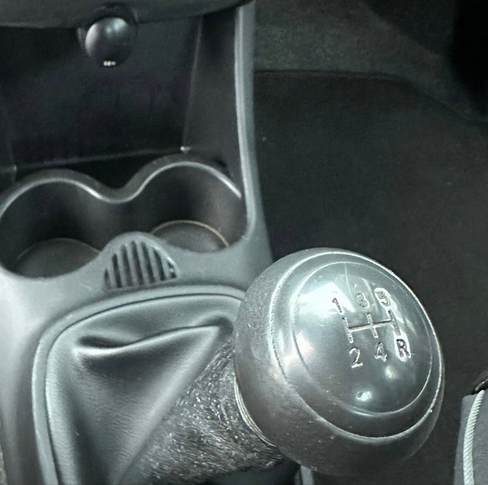 Peugeot 107 1,0 Comfort 5d