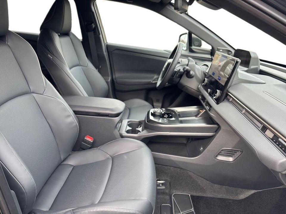 Toyota bZ4X 73 Executive 5d