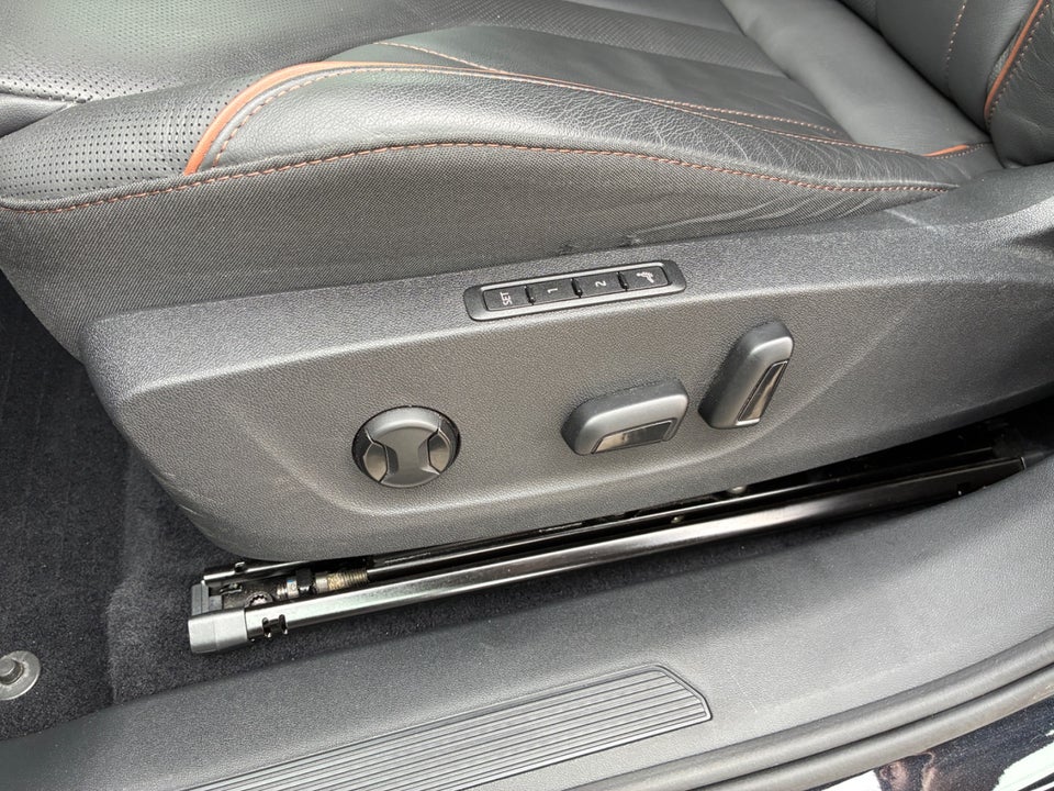 Skoda Enyaq 80 iV Suite 5d