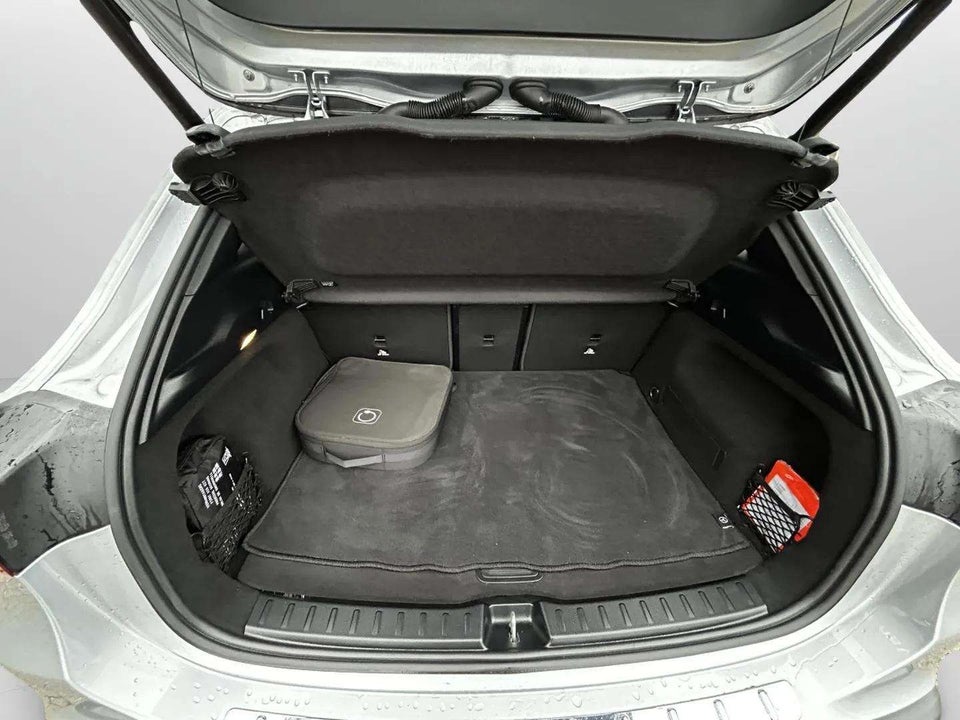 Mercedes EQA250+ AMG Advance Plus 5d