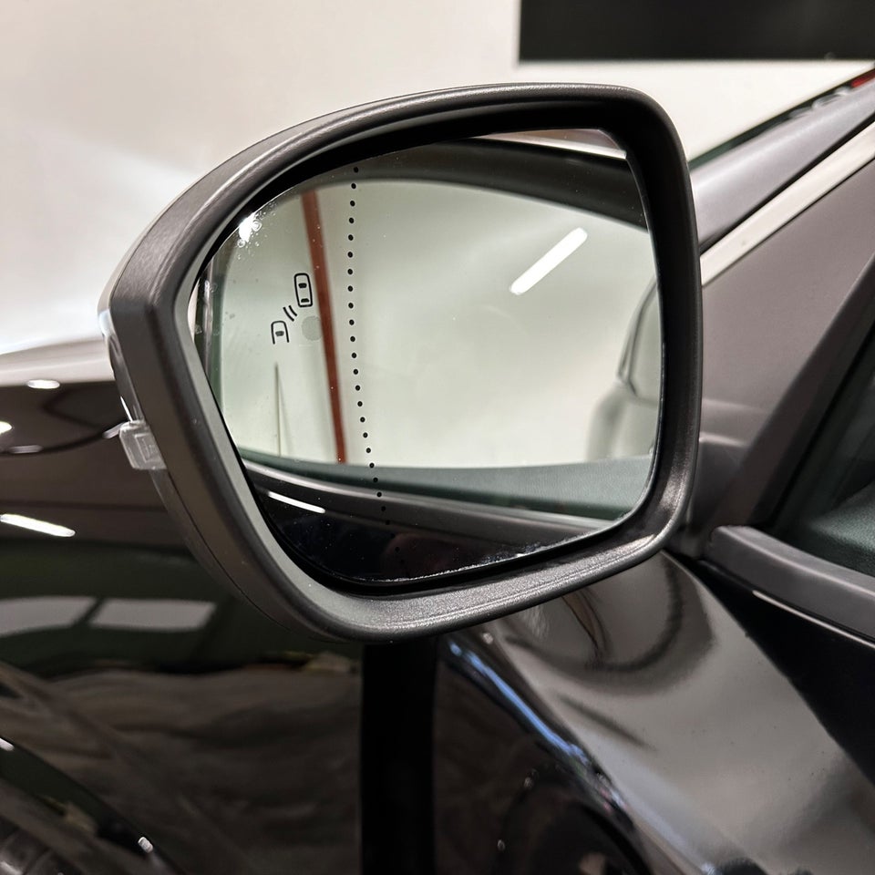 Renault Megane E-Tech 60 Techno 5d