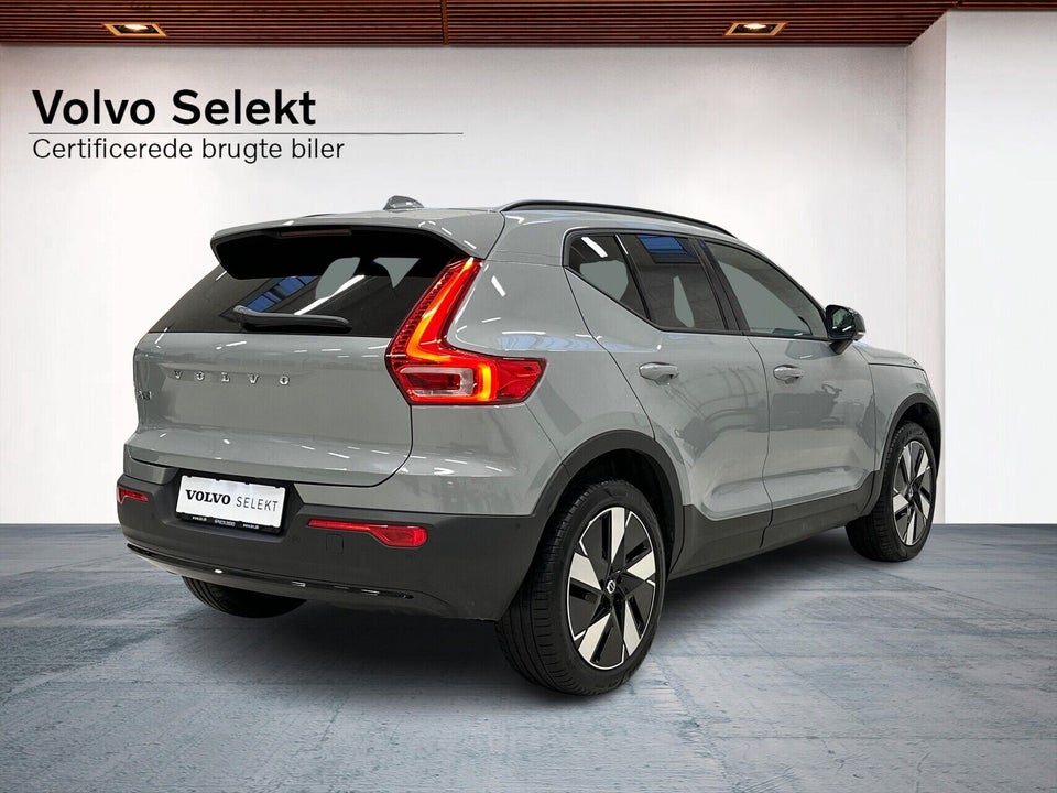 Volvo EX40 Extended Range Core 5d