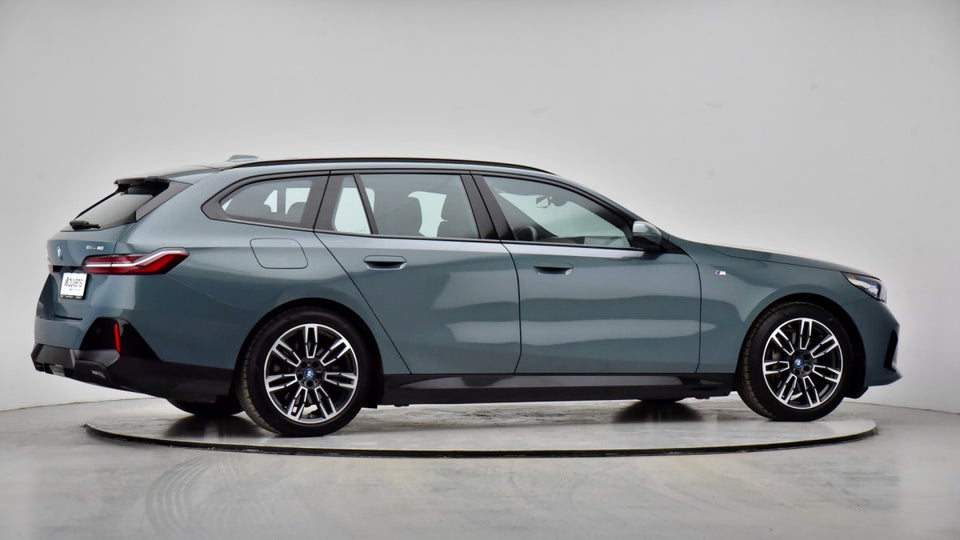 BMW i5 eDrive40 Touring M-Sport 5d