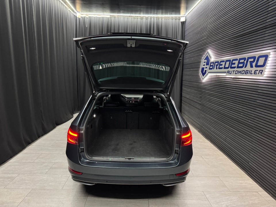 Skoda Superb 1,4 TSi iV Sportline Combi DSG 5d