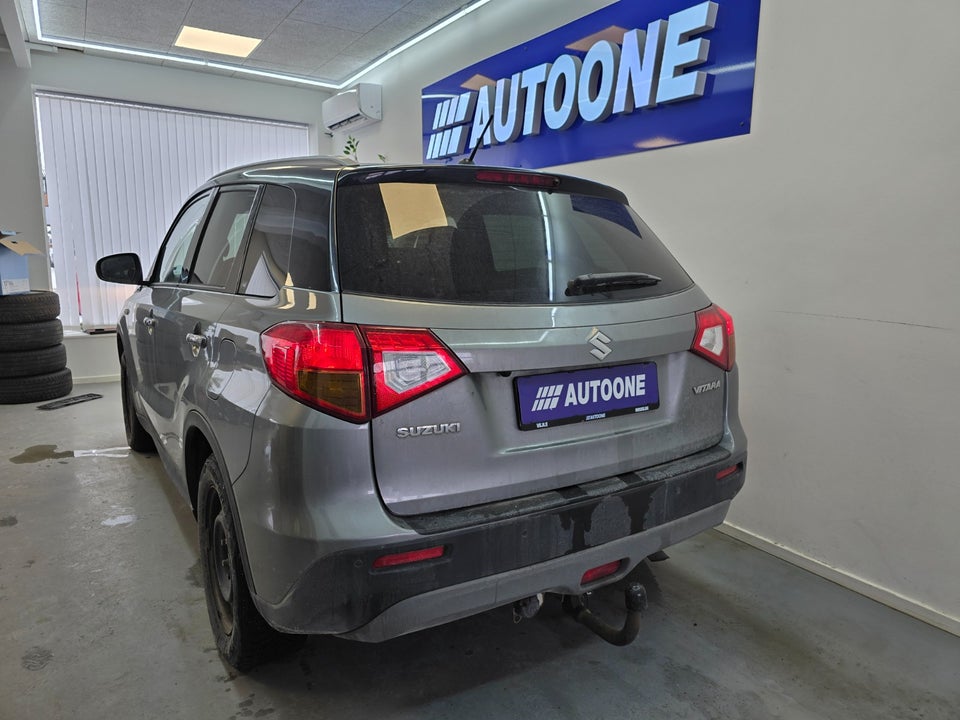 Suzuki Vitara 1,6 DDiS Active 5d