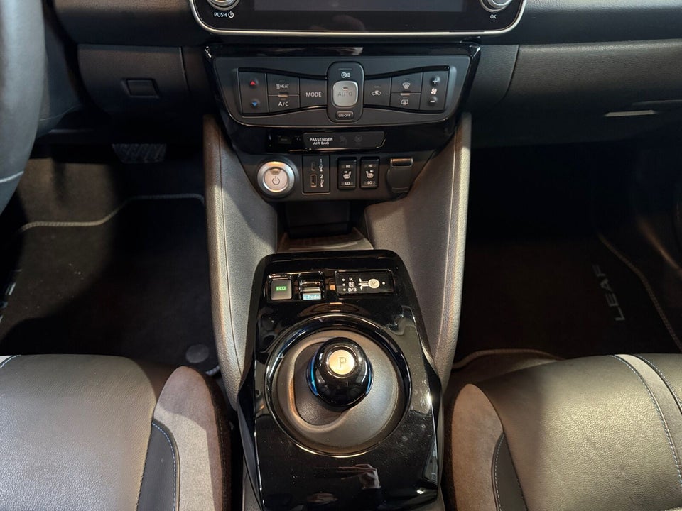 Nissan Leaf 59 e+ Tekna 5d