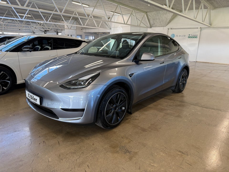 Tesla Model Y Long Range RWD 5d