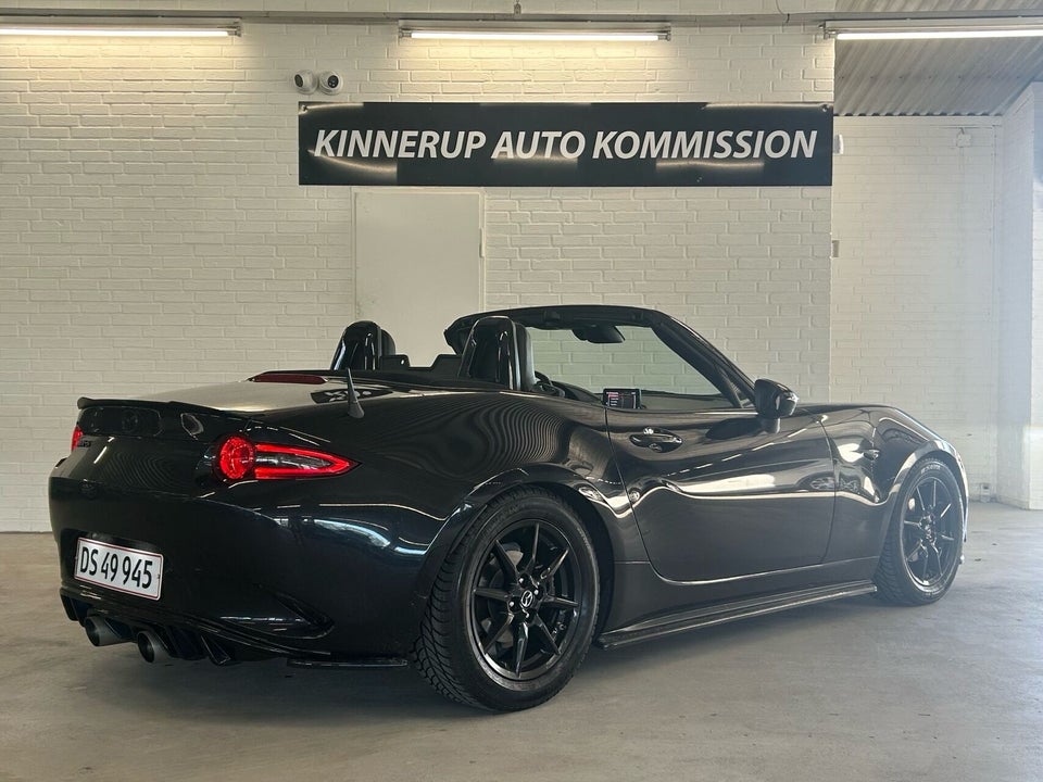 Mazda MX-5 1,5 SkyActiv-G 132 Roadster Homura 2d
