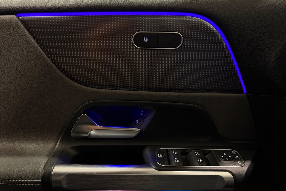 Mercedes EQB300 Electric Art 4Matic 5d