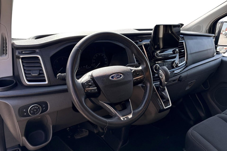 Ford Transit Custom 300 L2 2,0 EcoBlue Limited aut.