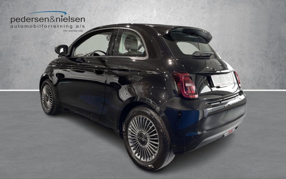 Fiat 500e 42 Icon 3d
