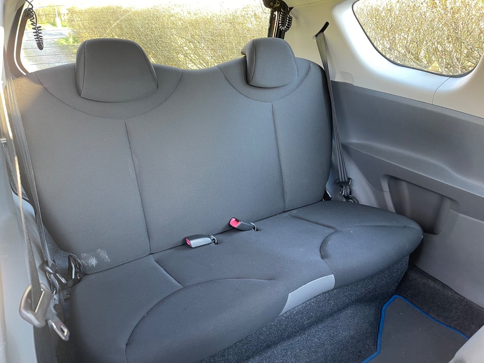 Toyota Aygo 1,0 Plus 3d