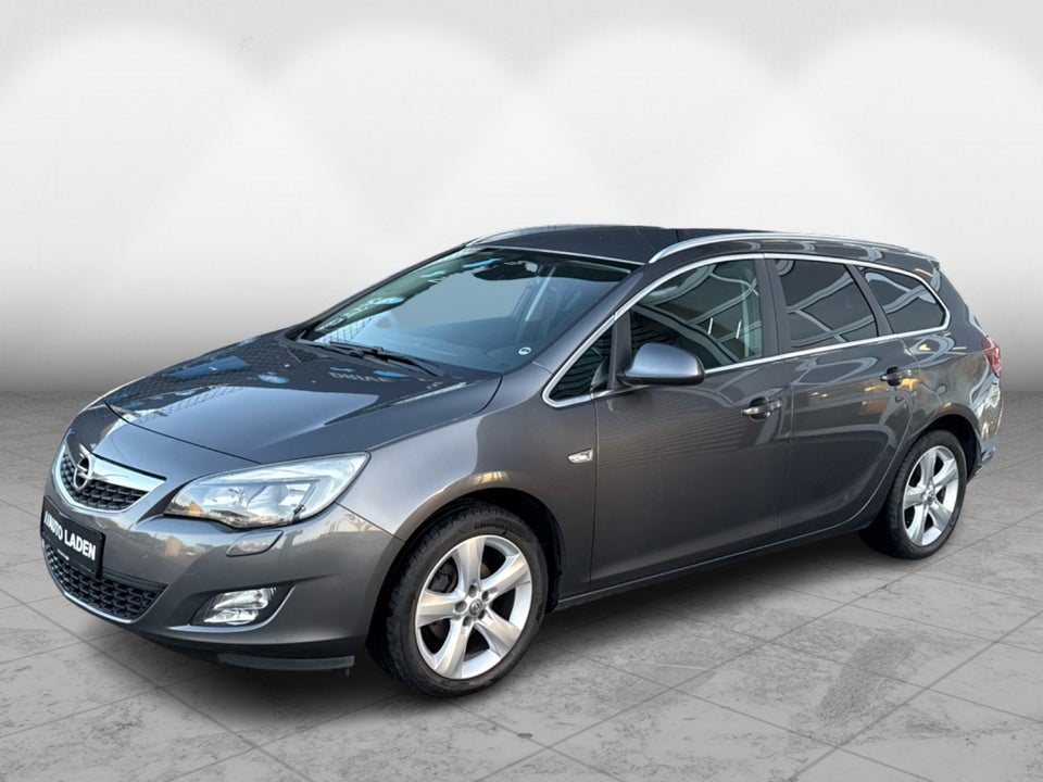 Opel Astra 1,4 T 140 Sport 5d