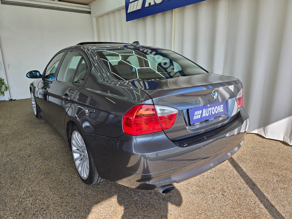 BMW 320d 2,0  4d