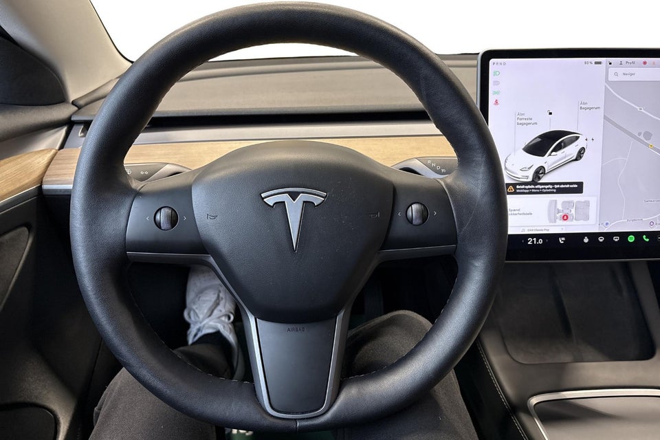 Tesla Model 3 Standard Range+ RWD 4d