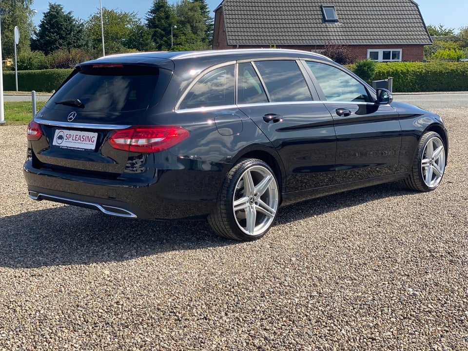 Mercedes C220 d 2,2 Business stc. aut. 5d