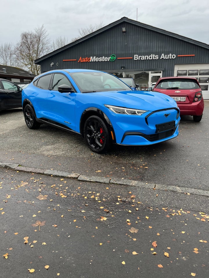 Ford Mustang Mach-E 98 Premium Extended Range 5d