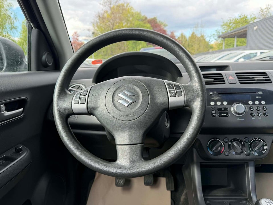 Suzuki Swift 1,3 GL-A 5d