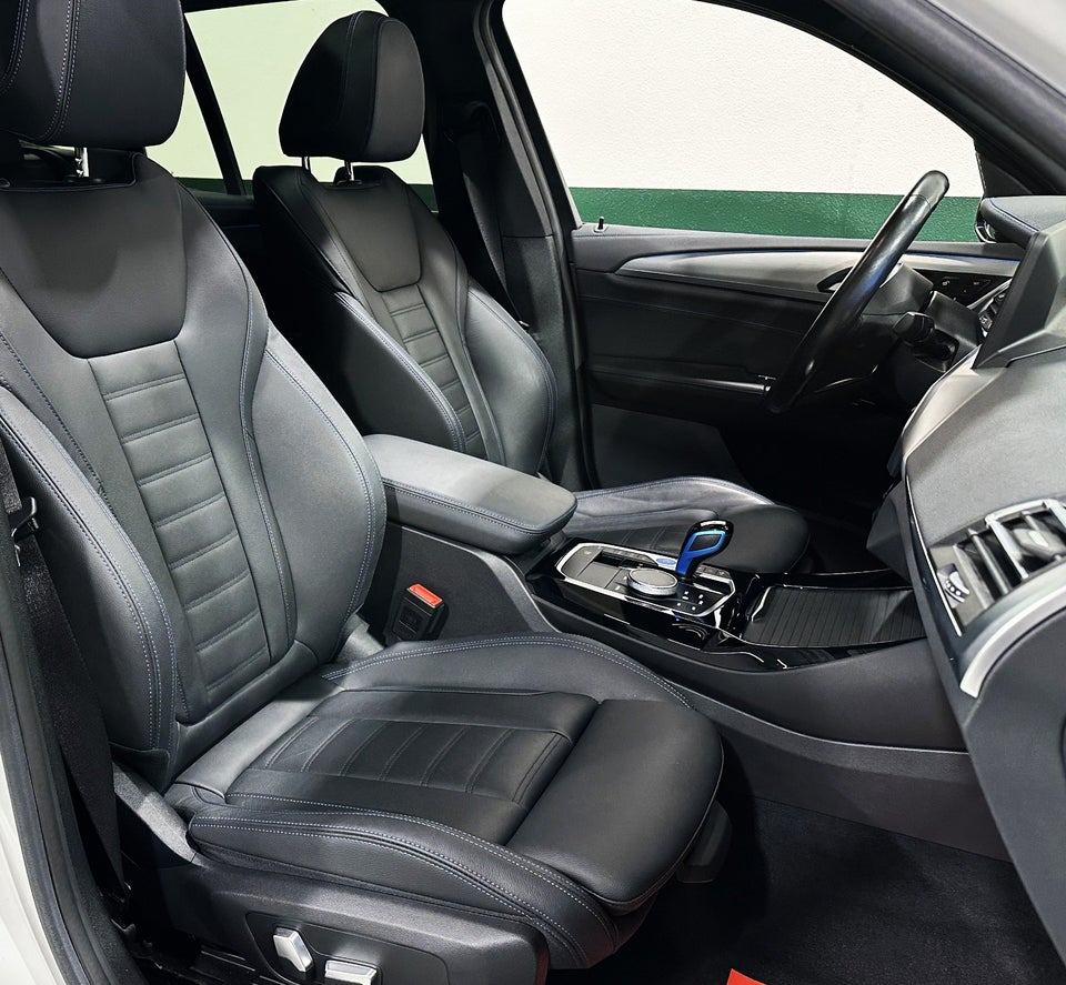 BMW iX3 Charged Plus M-Sport 5d