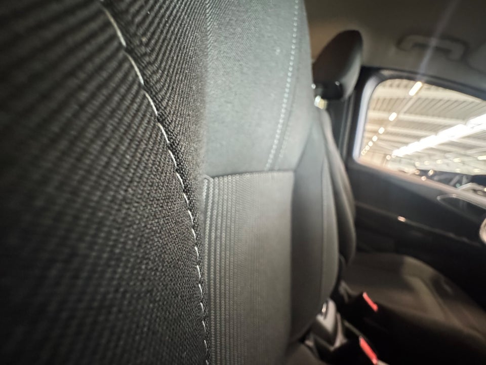 Ford B-MAX 1,0 SCTi 100 Titanium 5d