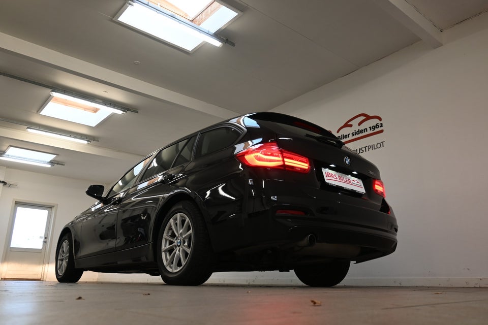 BMW 318i 1,5 Touring aut. 5d