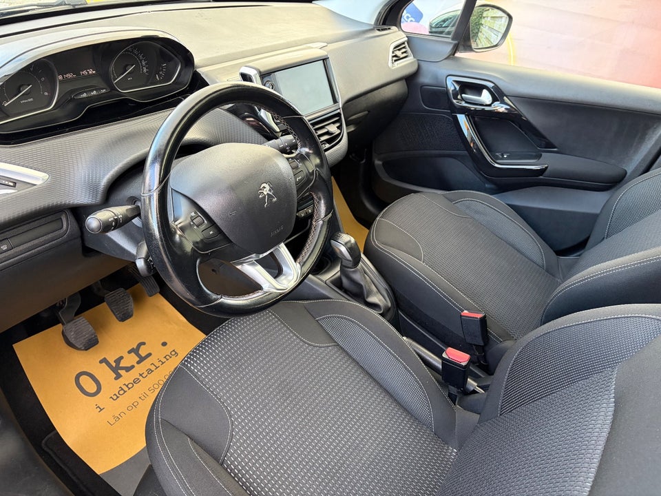 Peugeot 208 1,6 BlueHDi 100 Allure Sky 5d