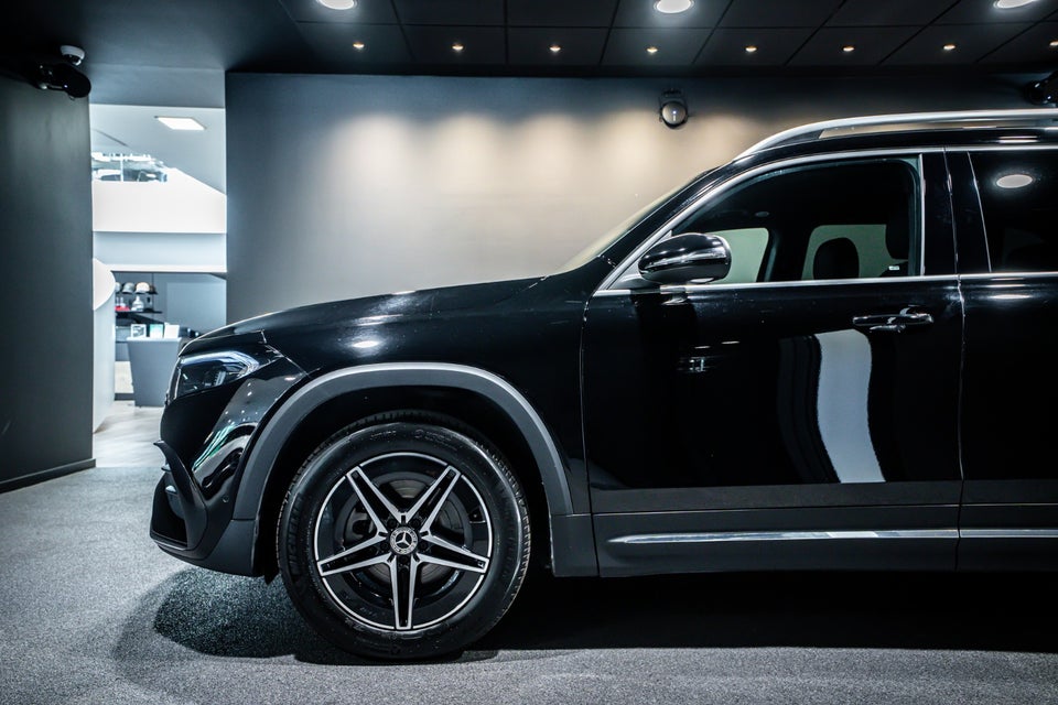Mercedes EQB250+ AMG Advance 5d