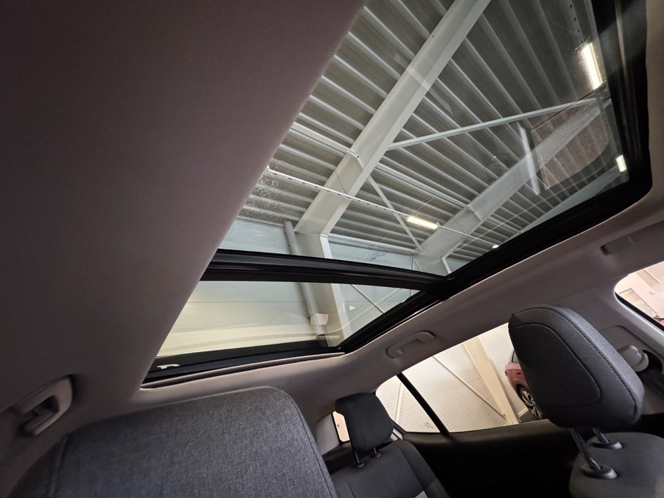 Citroën C5 Aircross 1,6 Hybrid Shine Sport EAT8 5d