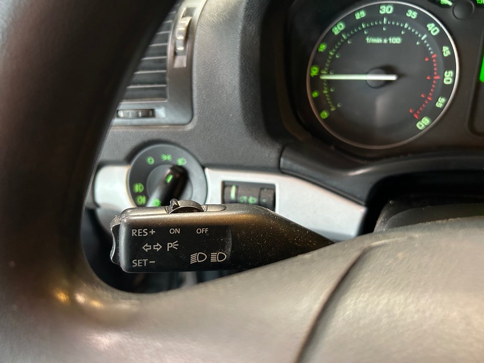 Skoda Octavia 2,0 TDi Ambiente 5d