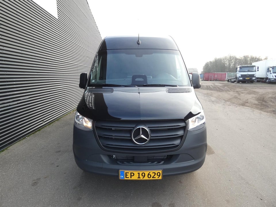 Mercedes Sprinter 317 2,0 CDi A2 Kassevogn PRO aut. RWD