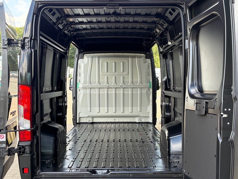 Fiat Ducato 35M 2,2 BlueHDi 180 L3H2 Comfort EAT8