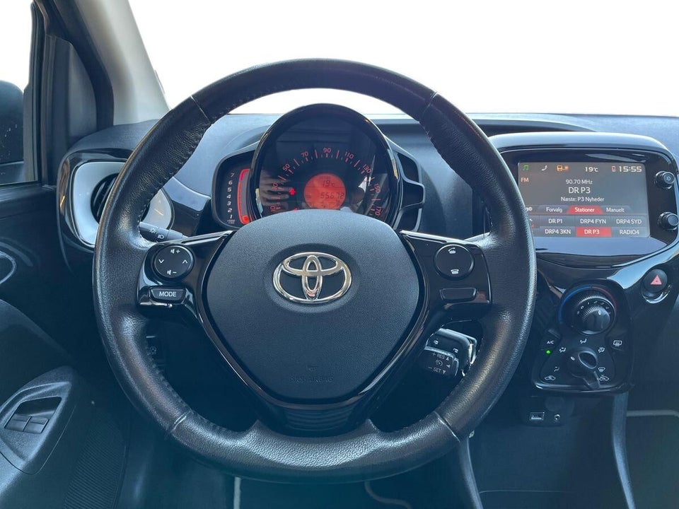 Toyota Aygo 1,0 VVT-i x-cellence 5d