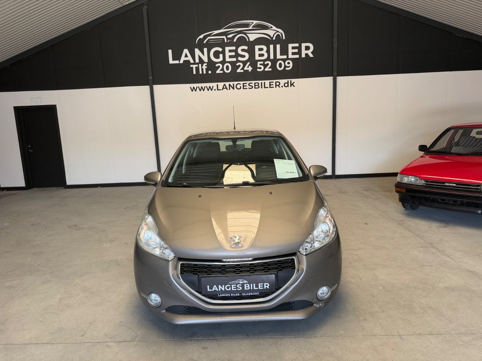 Peugeot 208 1,6 e-HDi 92 Active 5d