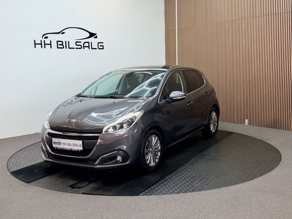 Peugeot 208 1,5 BlueHDi 100 Allure Sky 5d