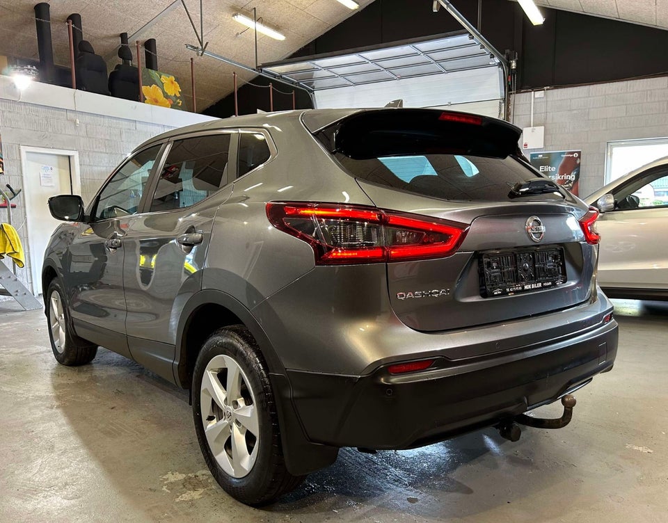 Nissan Qashqai 1,2 Dig-T 115 Acenta Connect 5d