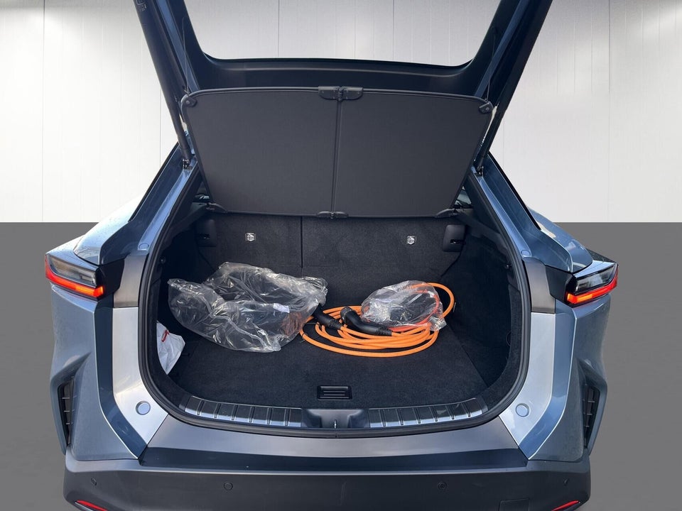 Lexus RZ300e Executive 5d