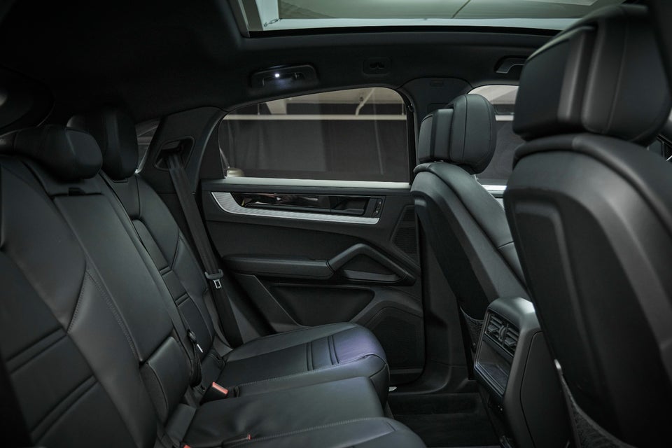 Porsche Cayenne 3,0 E-Hybrid Coupé Tiptr. 5d