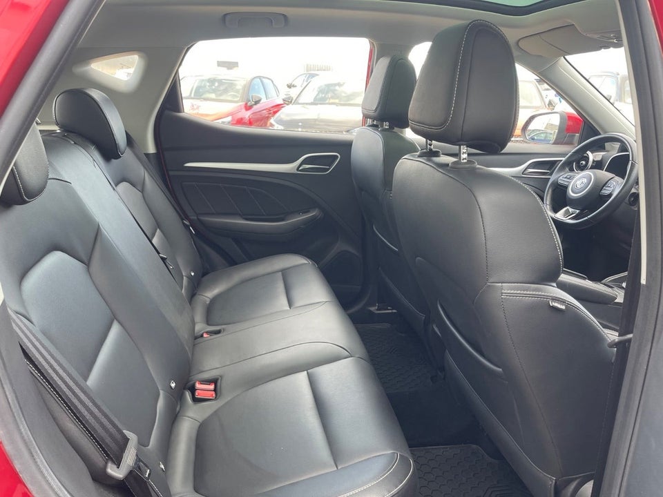 MG ZS EV Luxury 5d