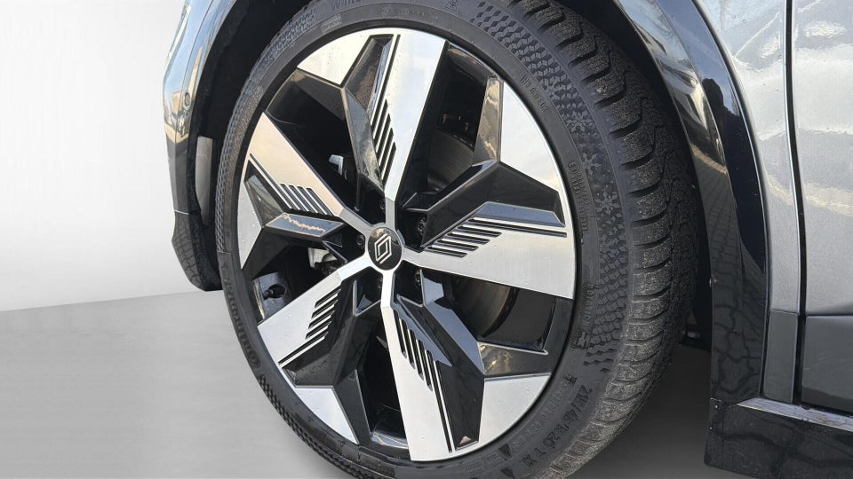Renault Megane E-Tech 60 Techno+ 5d
